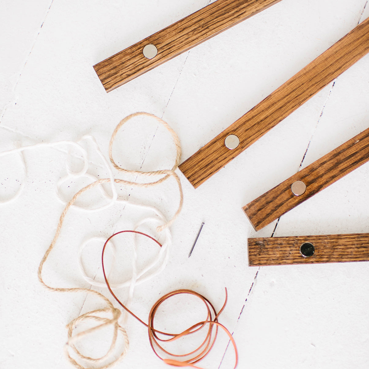 Oak Wood Picture Frame - Hanger Frames