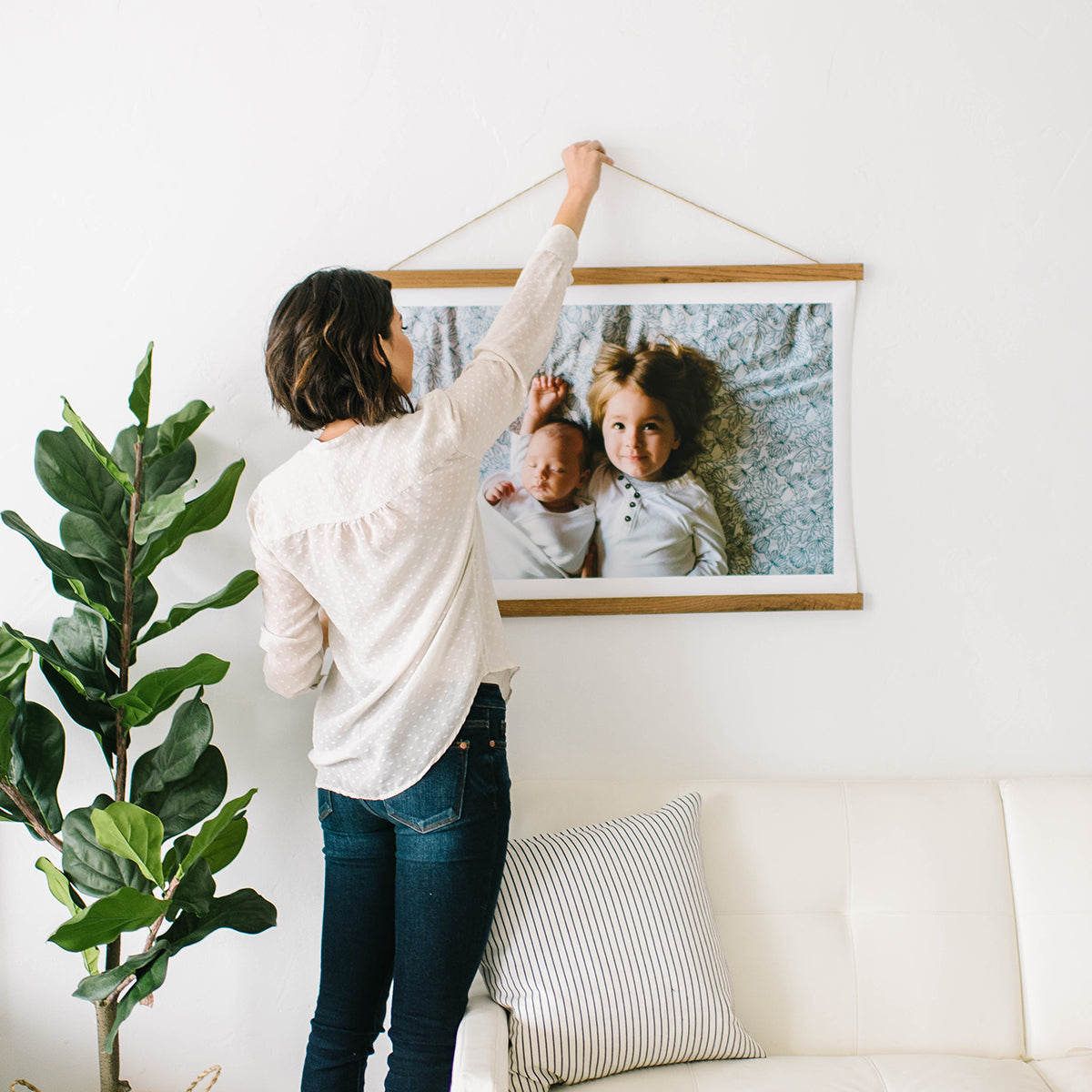 Hanger Frames -Solid Oak & Strong Magnets - All Sizes & 6 Stain Colors - Hanger Frames